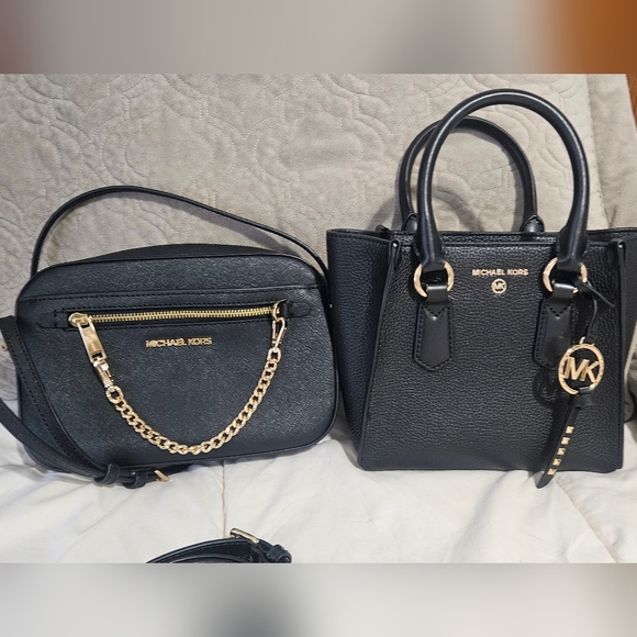 Michael Kors Bags NWOT - Picture 2 of 5